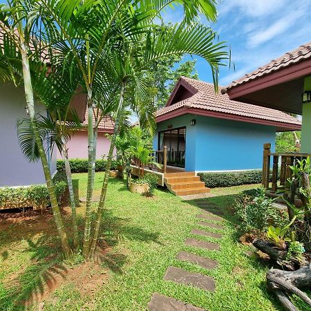 Pawarisa Resort Pathio Exterior foto